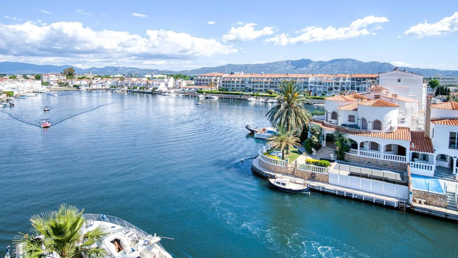 Apartment Sant Maurici-28 By Interhome Empuriabrava